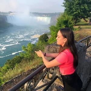 Meet your Posher, Tania